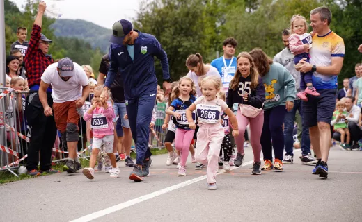 Dzieci też miały swój bieg na Festiwalu Biegowym. Była radość i zdrowa rywalizacja  - 13